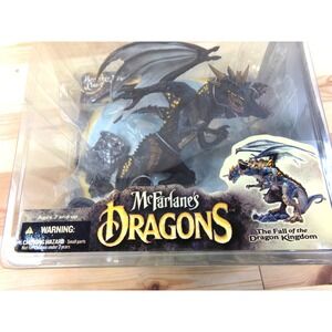 McFarlane's The Fall of the Dragon Kingdom 2006 Berserker Dragon Clan 4 NIB‎